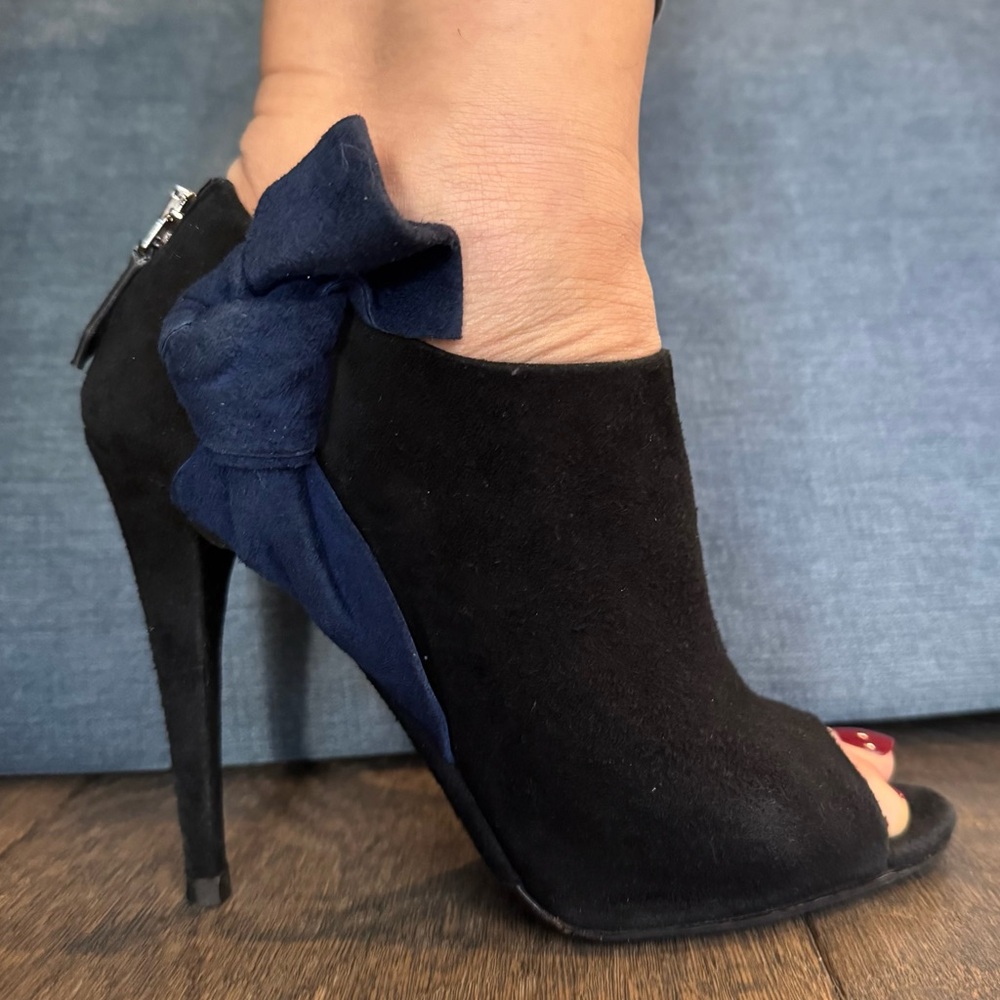 Miu Miu Black and Blue Women's Booties